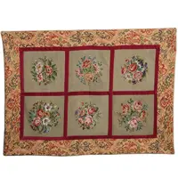 Wandkleed  floraal tapisserie  6 verschillende vlakken met bloemen in gobelin kader