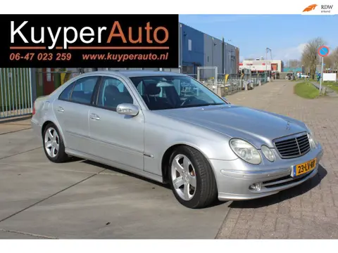 Mercedes-Benz E-klasse 240 Avantgarde km zijn nap geen import NETTE AUTOMAAT