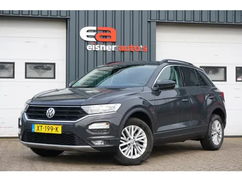 Volkswagen T-Roc 1.0 TSI Style | PDC | TREKHAAK | CARPLAY |