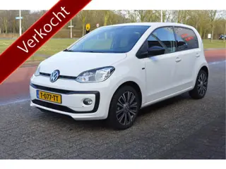 Volkswagen up! 1.0 75PK BMT high up! Airco / Lmv 16" / Pdc / Priv.glass