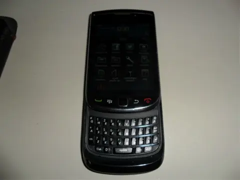 Te koop of te ruil blackberry torch 9800 z,g,a,n.