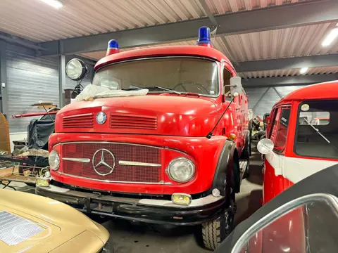 Mercedes-Benz LAF1113 Tanklöschfahrzeug - Fire truck Called out for emergencies near Rheineck (near 