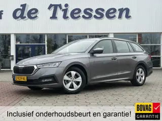 Škoda Octavia Combi 1.0 TSI Business Edition Trekhaak, PDC, Navi, Rijklaar met beurt & garantie!