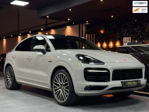 Porsche Cayenne Coupé 3.0 E-Hybrid|ACC|PANO|SPORTCHRONO|22''|SOFTCLOSE