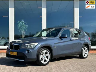 BMW X1 SDrive18i AUT. Executive - Panoramadak - Navi - PDC - LM