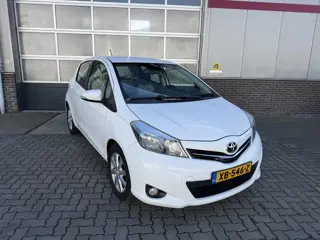 Toyota Yaris 1.3 VVT-i Dynamic (bj 2012)