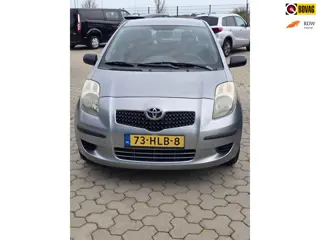 Toyota Yaris 1.3 VVTi Terra| Nieuwe APK| NAP Correct