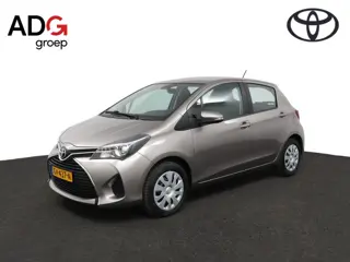 Toyota Yaris 1.3 VVT-i Aspiration | Airco | Achteruitrijcamera | Navigatie | Bluetooth |