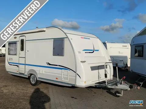Adria Adora 462 PU Lengtebed Zit Tent Toilet