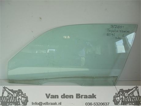 Toyota Starlet 3 deurs 1996-1999 Portierruit links