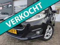 Ford Fiesta 1.0 Style Ultimate met parkeersensoren en navigatie en bluetooth telefoon / media en cru
