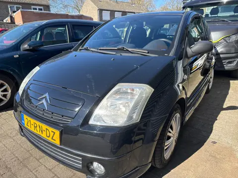 Citroen C2 1.4i Ligne Ambiance AUTOMAAT STUURBEKR .