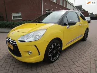 Citroen DS3 1.4 So Chic 17inc clima pdc mooi sportieve wagen