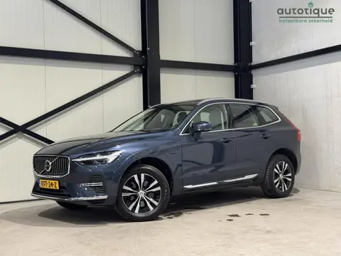 Volvo XC60 2.0 Recharge T6 AWD Inscription Expr. | panorama | leder | navi |