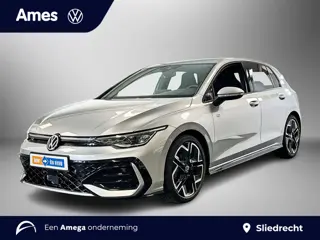 Volkswagen Golf 1.5 eTSI 150pk DSG R-Line Edition | Dodehoeksensoren | Matrix LED | Stuurverwarming