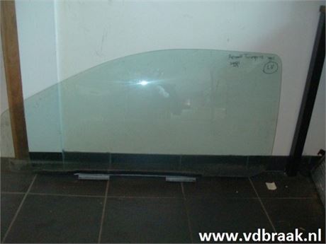Renault Twingo 3 deurs 1993-2007 Portierraam links voor