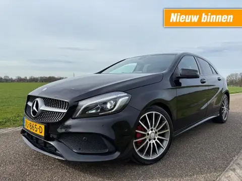 MERCEDES-BENZ A-KLASSE 180 PRESTIGE / AMG / VOLL / NETTE STAAT