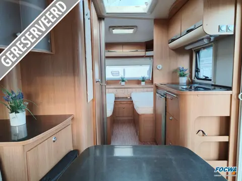 Adria Adora 472 LU Mover 2 Enkele Bedden