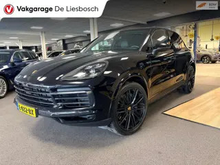 Porsche Cayenne 2.9 S / 444 pk / Pano / stoelen 14 voudig / Leder / Navigatie / Bose / camera / 22 i