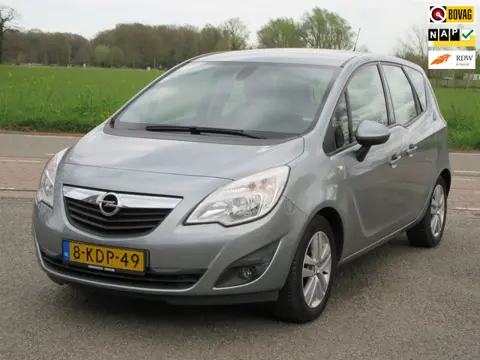 Opel Meriva 1.4 Berlin + Trekhaak