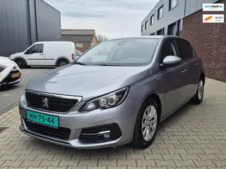 Peugeot 308 1.2 PureTech Blue Lease Executive