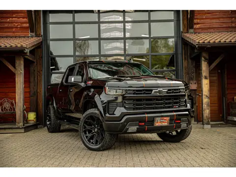 Chevrolet Silverado Z71 Trailboss widebody LPG, Bedcover in kleur, 360 graden camera