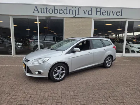 Ford Focus Wagon 1.0 EcoBoost 125pk Distributie set 2023 ! !Navi*Stoel voorruit verwarming * Cruise 