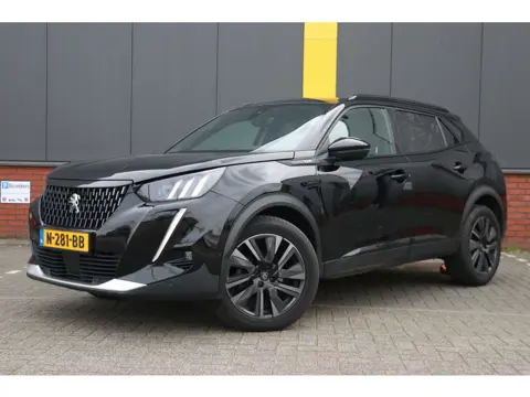 Peugeot 2008 1.2 PureTech GT Pack panorama | leer |