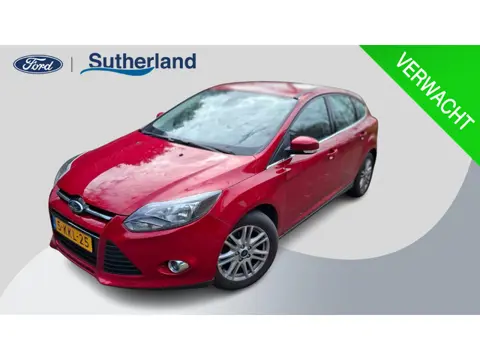 Ford Focus 1.0 EcoBoost Titanium 100pk Nieuwe distributie riem | Trekhaak | Cruise control | Voorrui