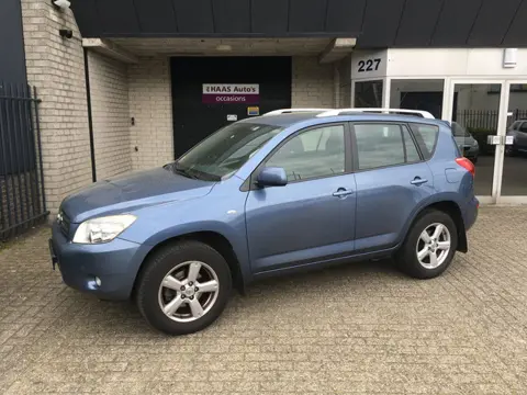 Toyota RAV4 2.0 VVTi Linea Sol / CLIMA / 4 WD / ALU VELGEN / FIXED PRICE / DEALER SERVICED