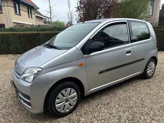 Daihatsu Cuore 1.0-12V 100th Anniversary