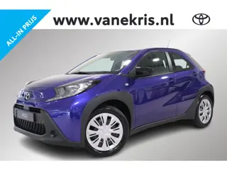 Toyota Aygo X 1.0 VVT-i MT Play, Apple carplay/Android auto, Parkeercamera, Airco!