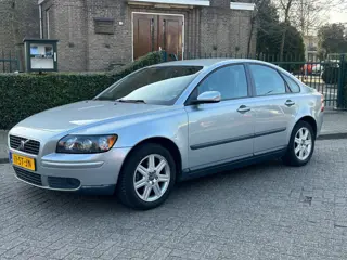 Volvo S40 1.8 Edition I Airco! Cruise control! Trekhaak! Rijdt super! Youngtimer!