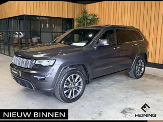 Jeep Grand Cherokee 3.6 Overland. Leer. Navi. Apple-carplay. Trekhaak. Van eerste eigenaar. BTW.