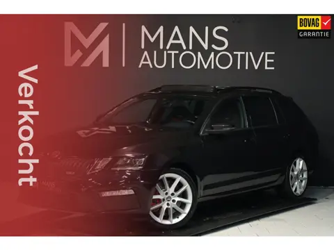Skoda Octavia Combi 2.0 TSI RS / PANODAK / ACC / TREKHAAK / PDC / CARPLAY