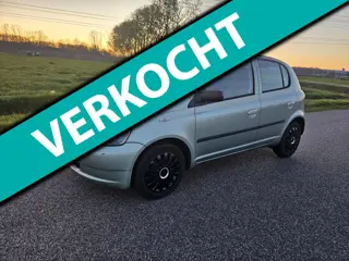 Toyota Yaris 1.0-16V VVT-i Luna 5 deurs Airco