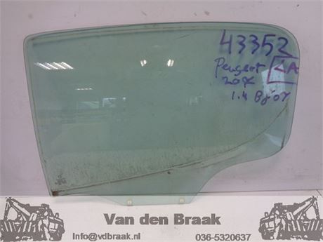 Peugeot 207 5 deurs 2006-2012 Portierruit linksachter