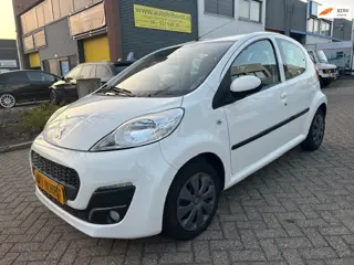 Peugeot 107 1.0 Active, Nederlandse auto, nieuwstaat, van particulier, uitsluitend op afspraak!!