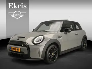Mini 3-deurs Cooper SE Panoramadak / Sportstoelen / Camera / Stoelverwarming / LED / Alu wielen 17 i