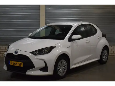 Toyota Yaris 1.5 Hybrid Active + Apple/Android Auto|Navigatie|Camera|