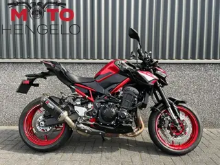 Kawasaki Z900 PERFORMANCE CARBON (bj 2024)