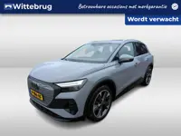 Audi Q4 e-tron 35 Launch edition 55 kWh / Navigatie / Leder / Parkeersensoren V+A / LM 20 inch / Ele
