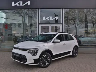Kia Niro EV DynamicLine 64.8 kWh | Navigatie | Stoel/Stuur verwarming | Camera | Adaptieve Cruise Co