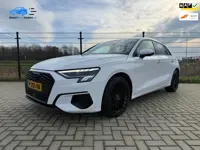 Audi A3 Sportback 35 TFSI Advanced edition | Black edition | Sportstoelen | PDC | Carplay