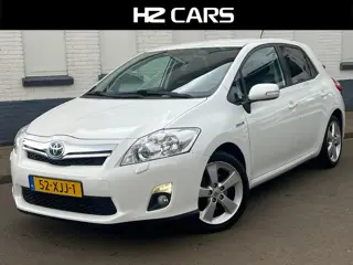 Toyota Auris 1.8 Full Hybrid Executive/Camera/Leder/Navi/PDC/Cruise/Clima