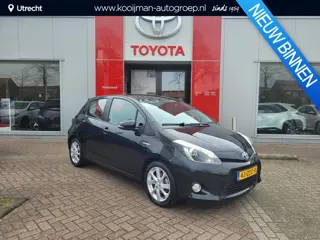 Toyota Yaris 1.5 Full Hybrid Dynamic | Trekhaak | LM Velgen | Goed onderhouden |