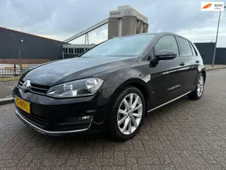 Volkswagen Golf 1.2 TSI Business Edition_AUTOMAAT_LEER_NETTE AUTO