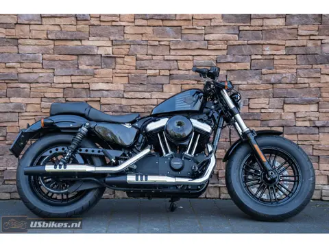 Harley-Davidson XL1200X Forty Eight 1200 Sportster