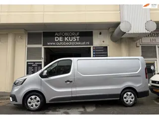 Renault Trafic 2.0 AUT 2023 Blue dC1 150 EDC T30 L2H1 Extra