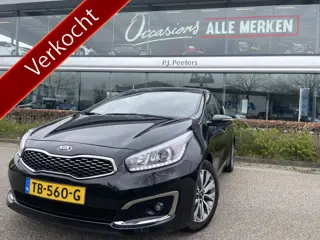 Kia cee'd 1.6 GDI DynamicLine Achteruitrijcamera - Apple carplay - Trekhaak afneembaar - Parkeersens